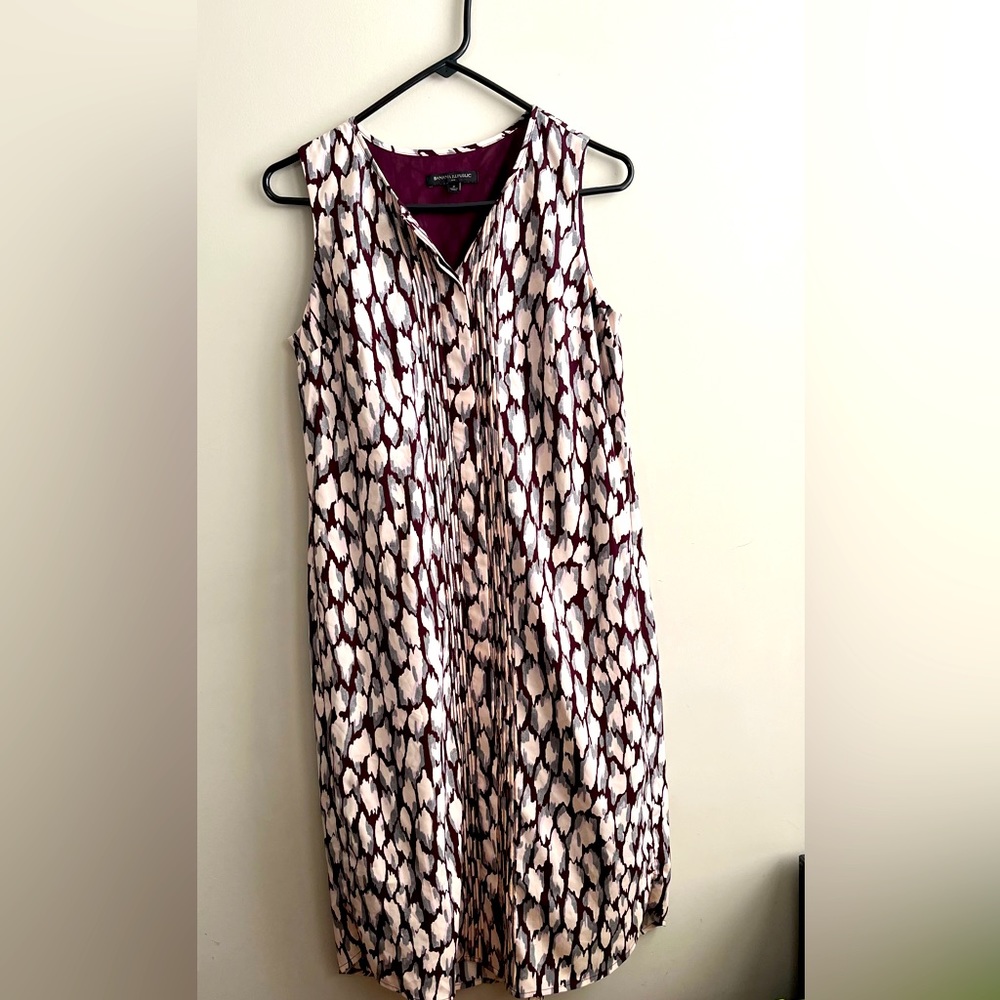 MIDI pattern dress. size 2